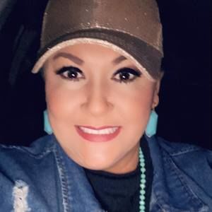 Meet your Posher, Nilda